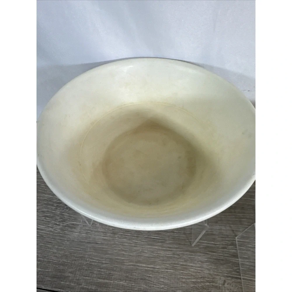 Kelloggs Cereal Bowls ~ 2011 ~ 2 Different Vintage Labels ~ Hard Plastic